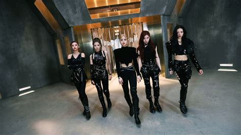 ITZY “Mafia In The Morning” 【PMV】 .